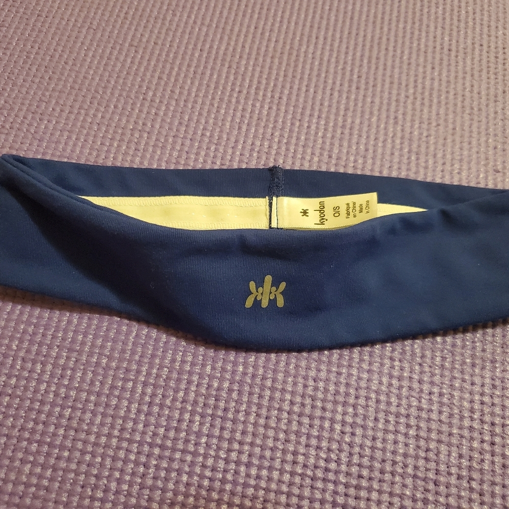 🚫SOLD🚫💙 New headband 💦💦